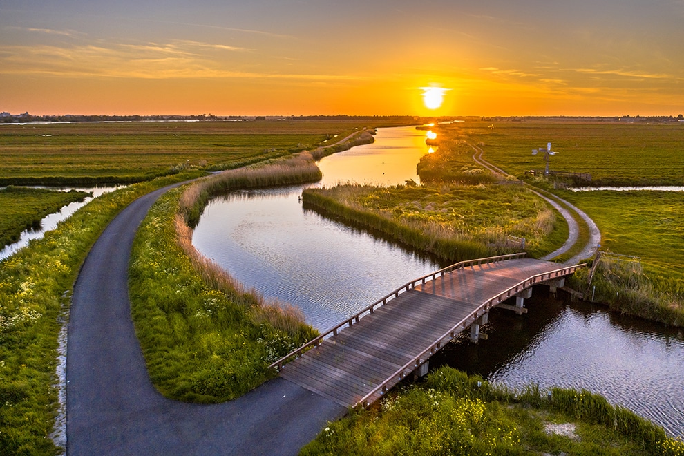 Wooden vehicle bridge